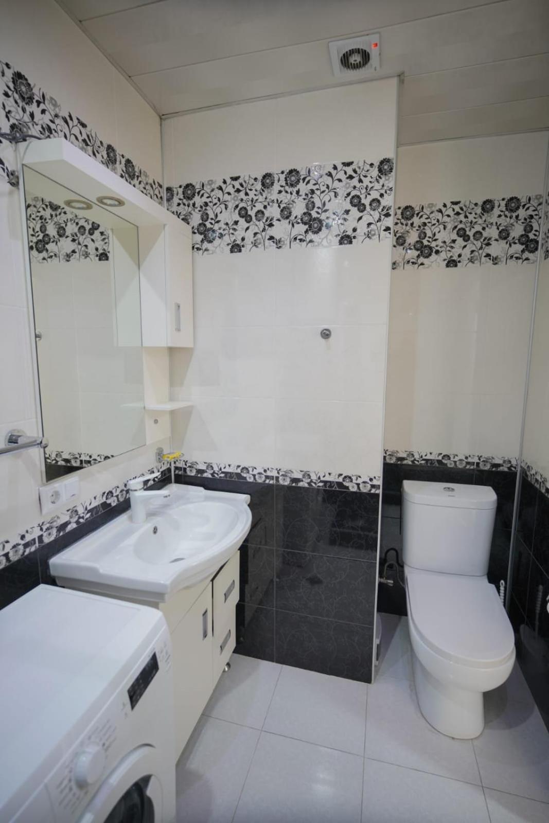 Apartment Orbi Dado Батумі Екстер'єр фото