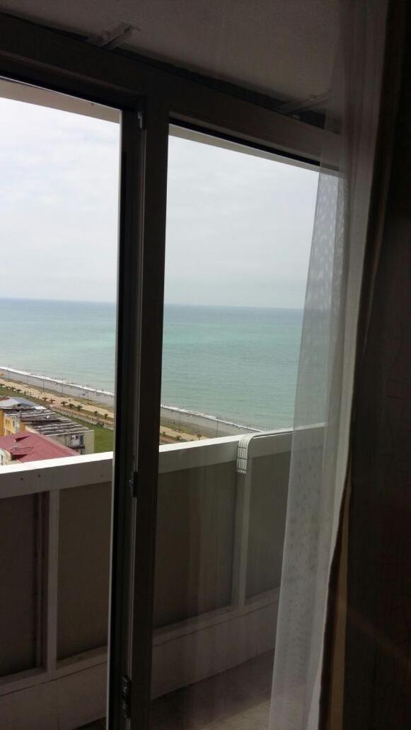 Apartment Orbi Dado Батумі Екстер'єр фото